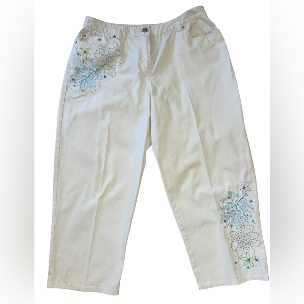 Lark Lane Petite White Denim Embroidered &  Beaded Capri Jeans 12P